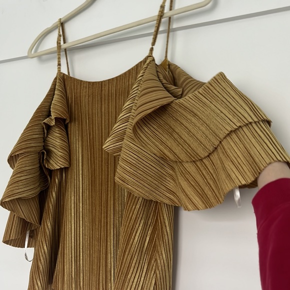 DONATED - Picture 4 of 9